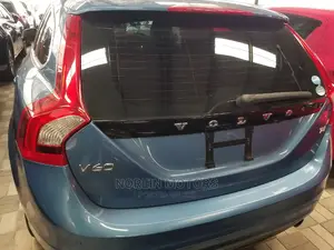 Volvo V60 2014 Blue