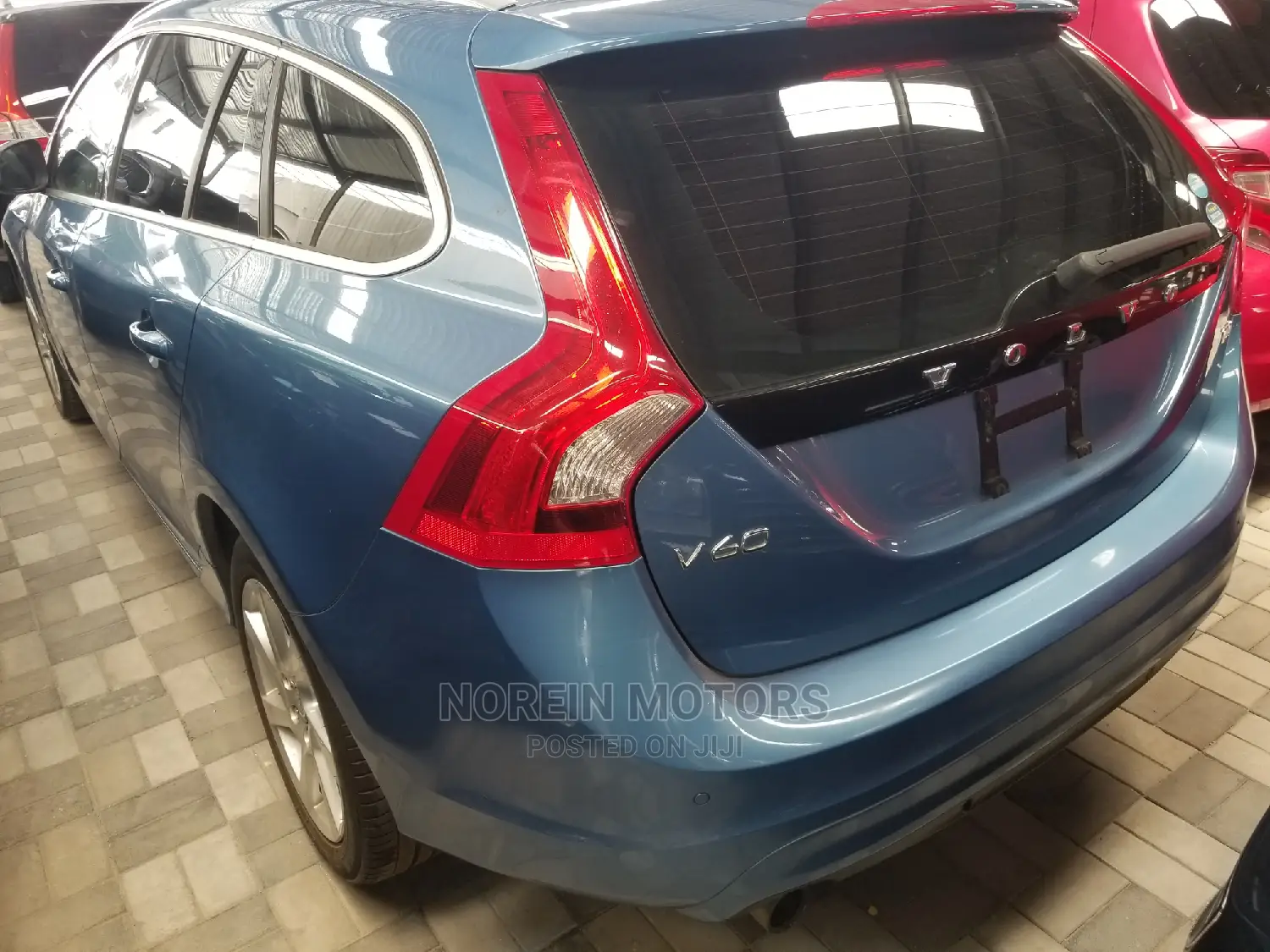 Volvo V60 2014 Blue
