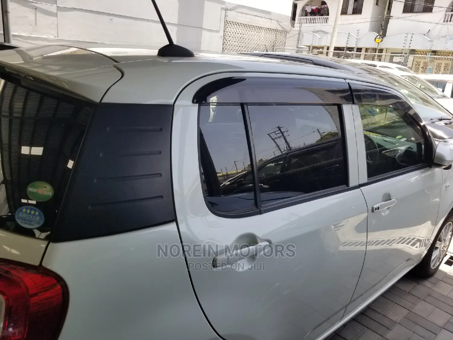 Toyota Porte 2015 White