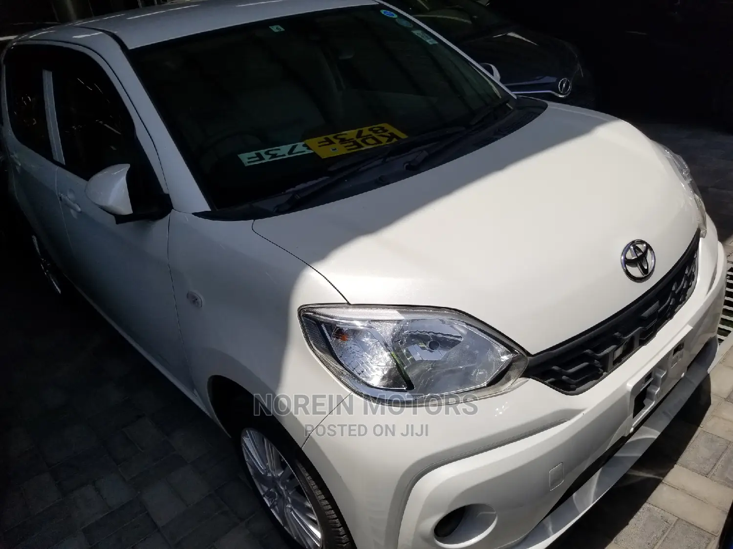 Toyota Porte 2015 White