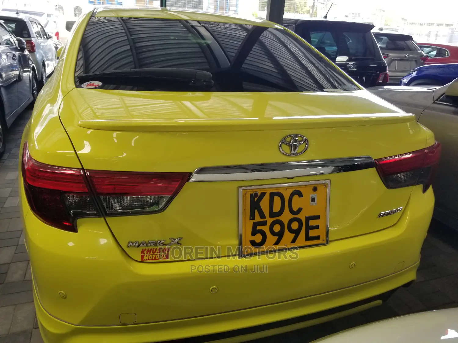 Toyota Mark X 2015 Yellow