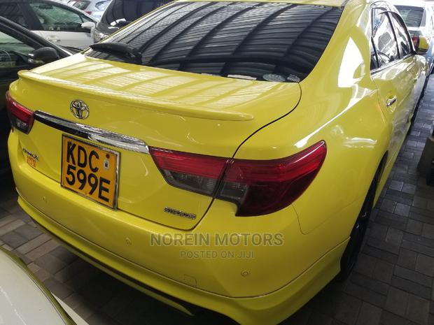 Toyota Mark X 2015 Yellow - thumbnail 5