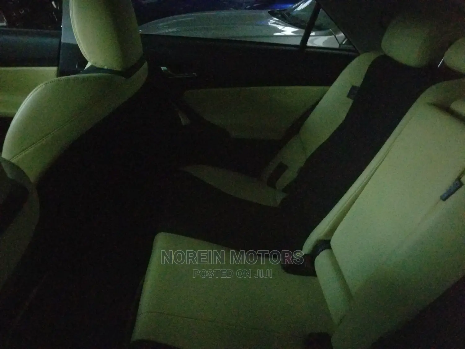 Toyota Mark X 2015 Yellow