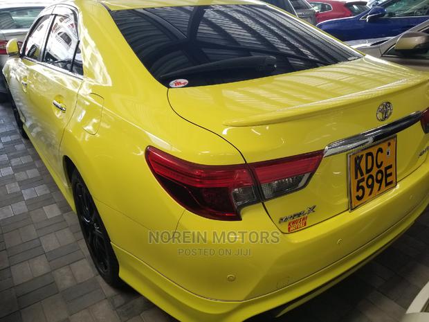 Toyota Mark X 2015 Yellow - thumbnail 7