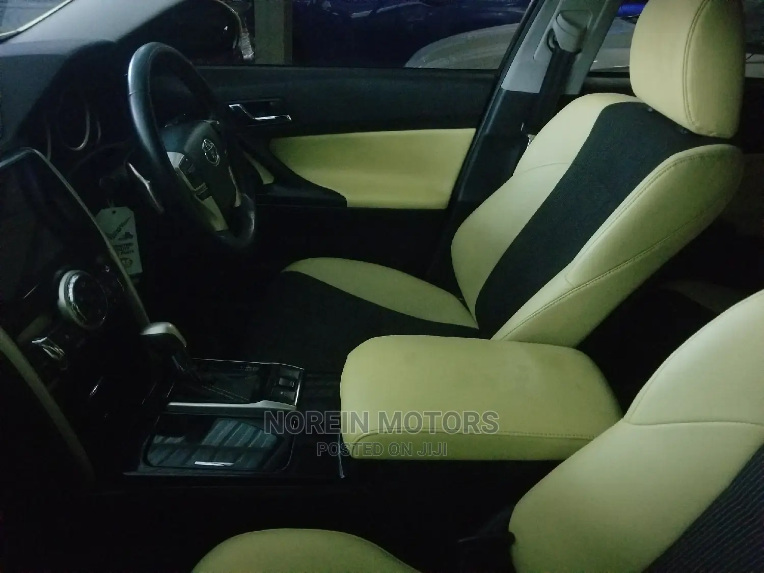 Toyota Mark X 2015 Yellow