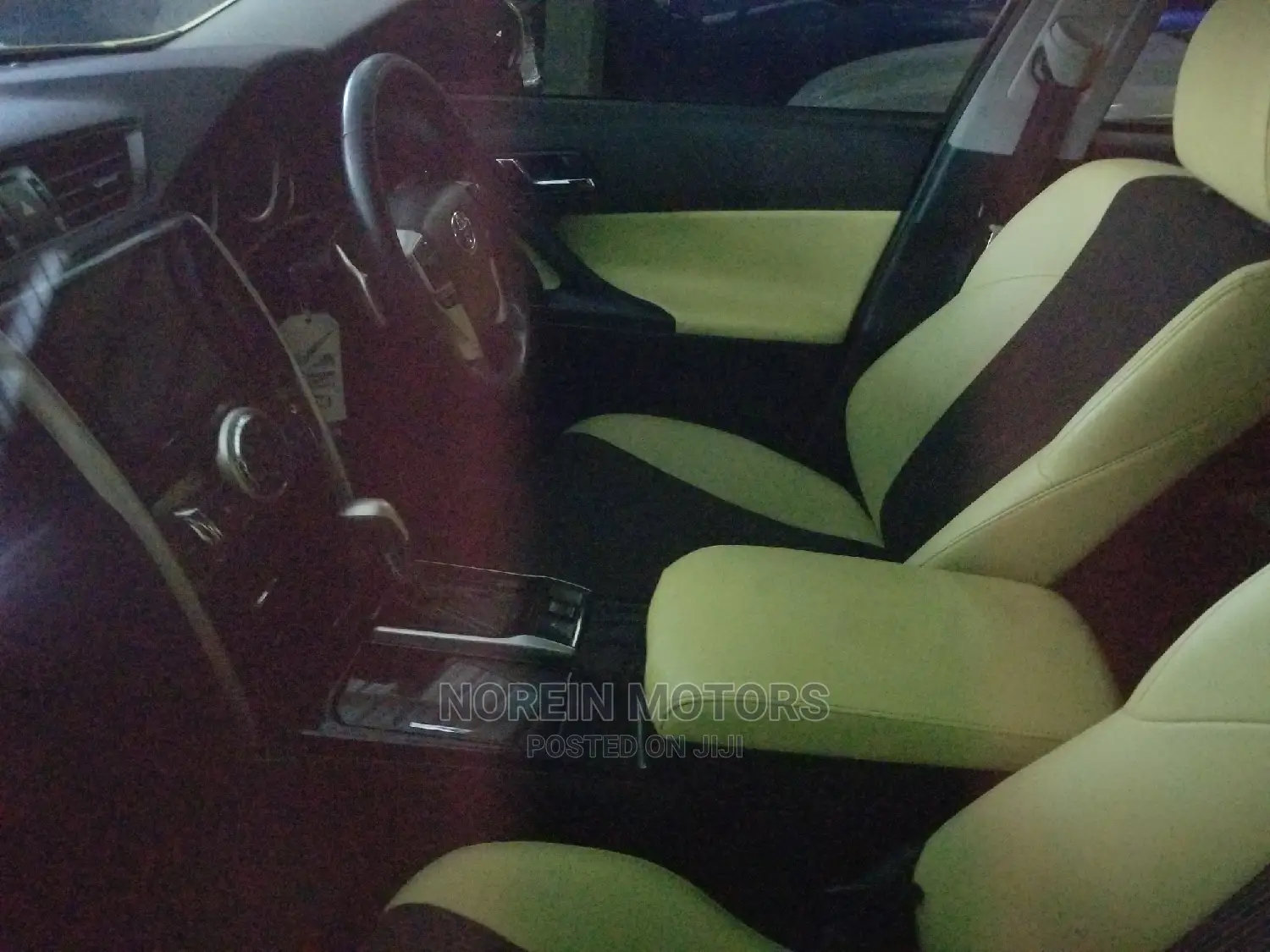 Toyota Mark X 2015 Yellow