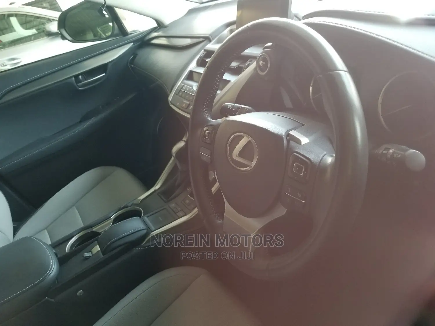 Lexus NX 300h 2014 Silver