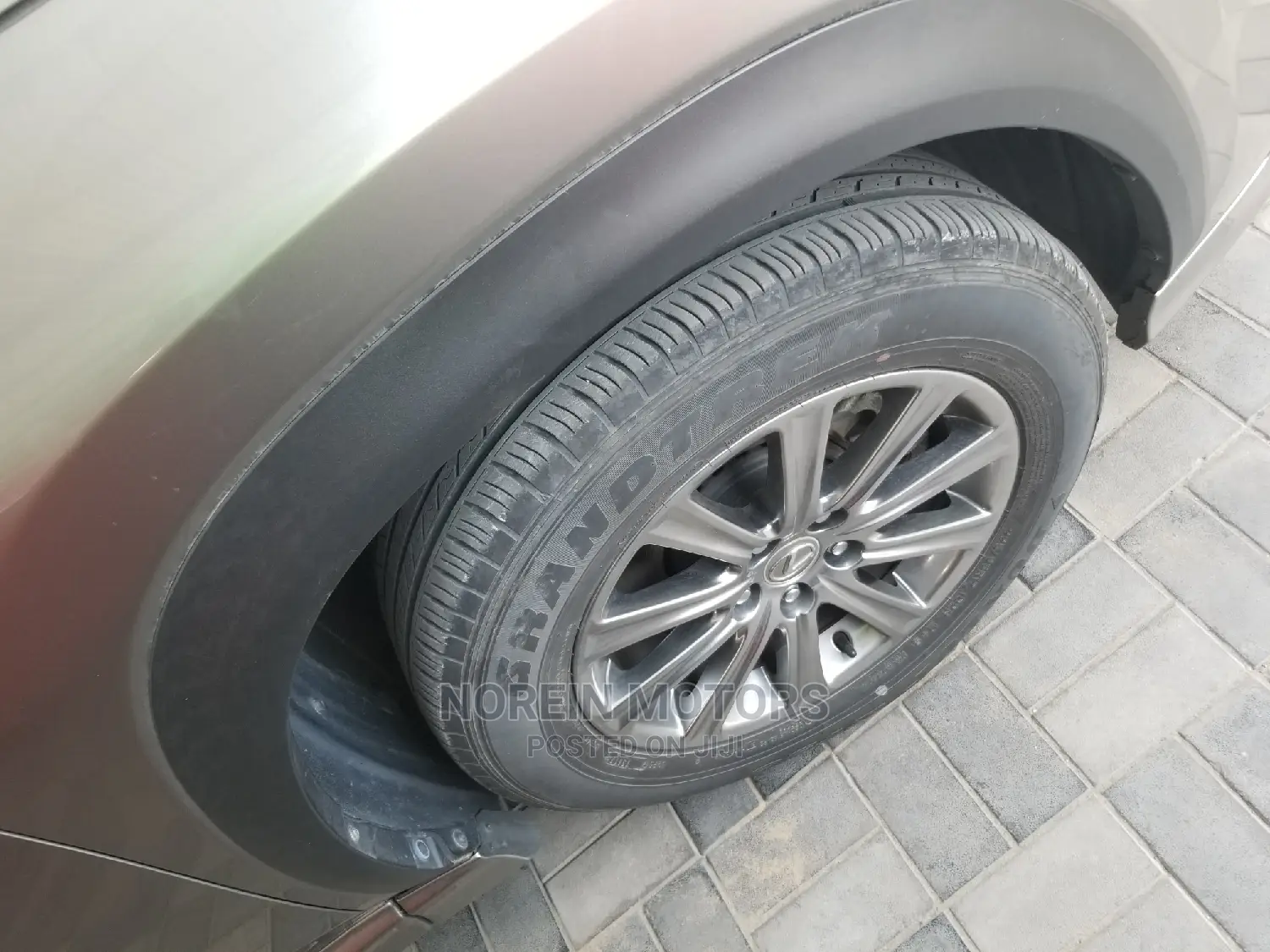 Lexus NX 300h 2014 Silver