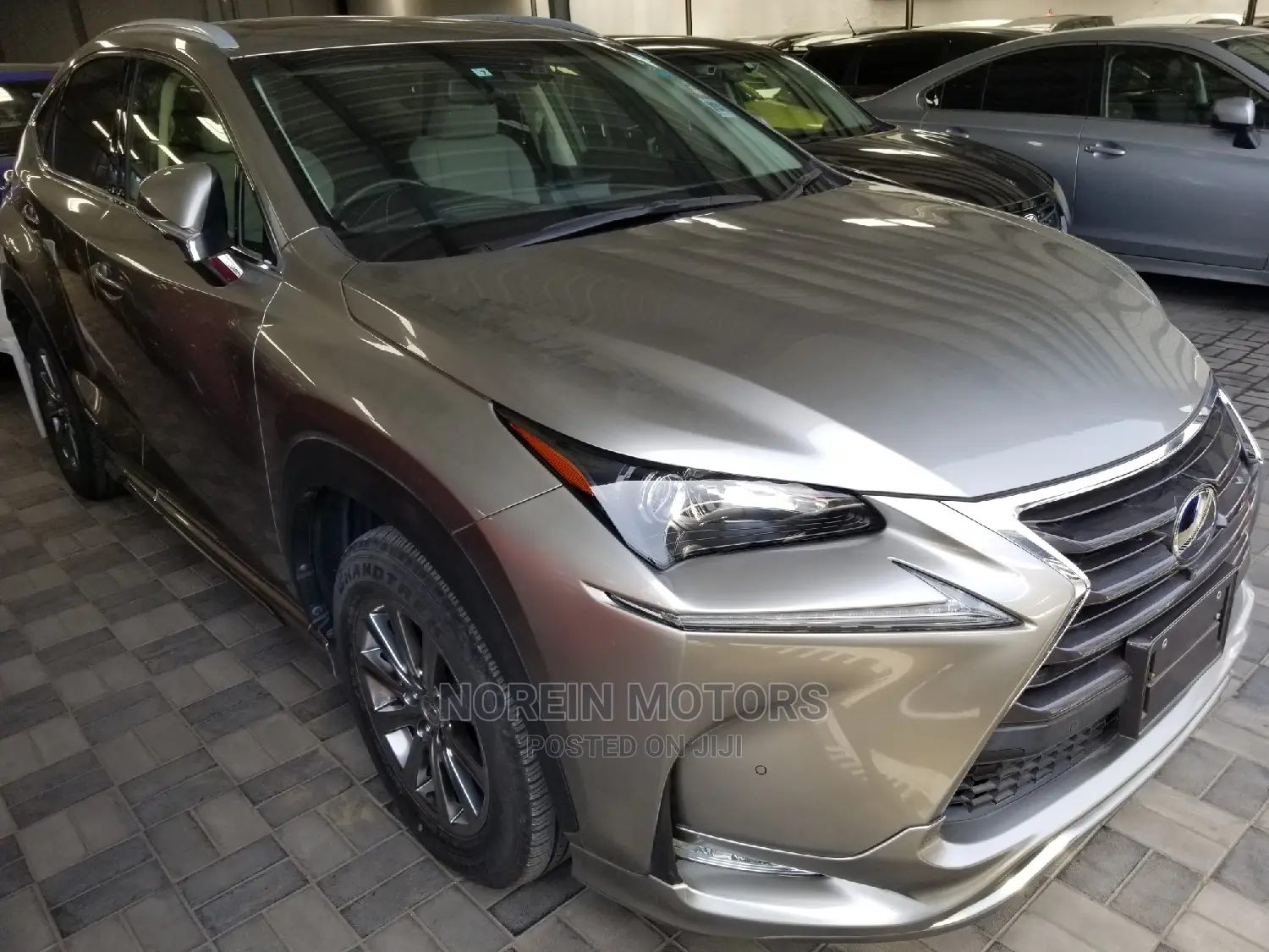 Lexus NX 300h 2014 Silver
