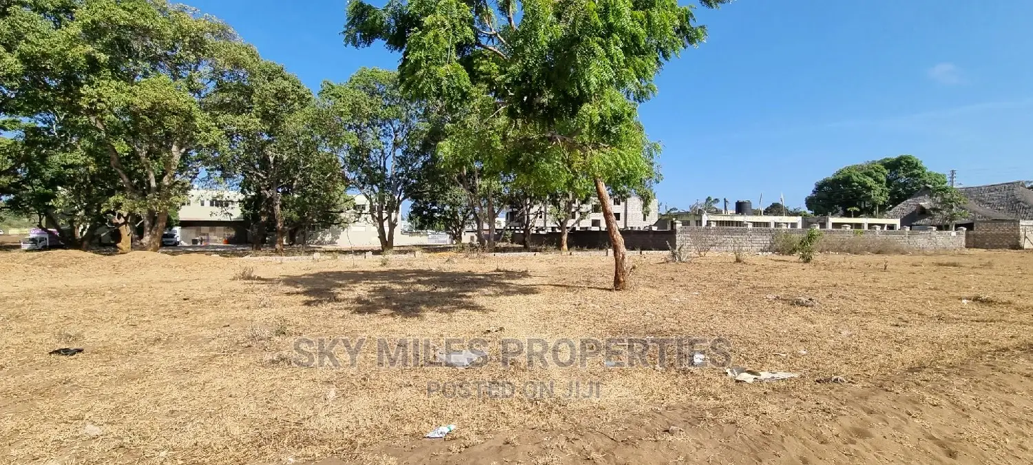 Commercial 1.2 Acres Mtwapa on Sale