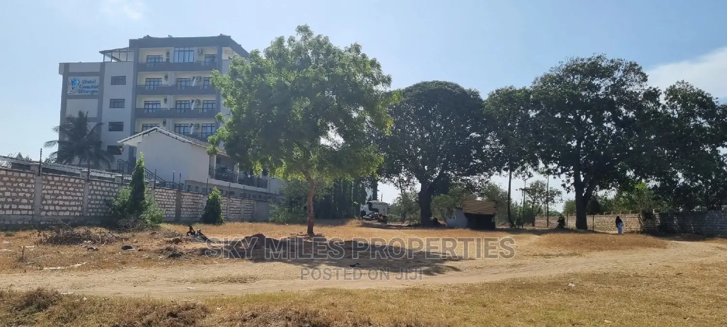 Commercial 1.2 Acres Mtwapa on Sale