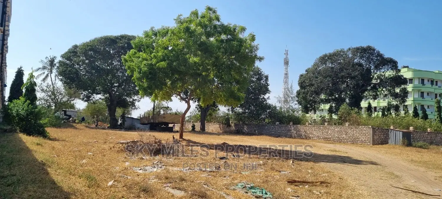 Commercial 1.2 Acres Mtwapa on Sale