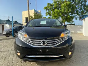 Nissan Note 2015 Black