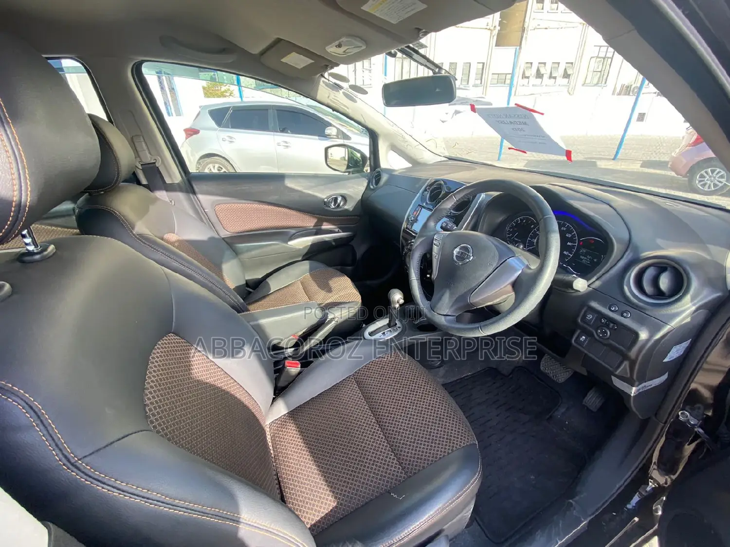 Nissan Note 2015 Black