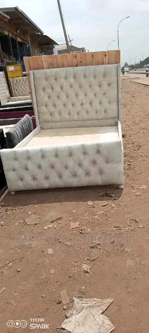 Cheste Bed 5/6