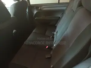 Toyota Corolla Fielder 2015