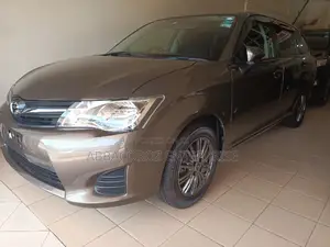 Toyota Corolla Fielder 2015