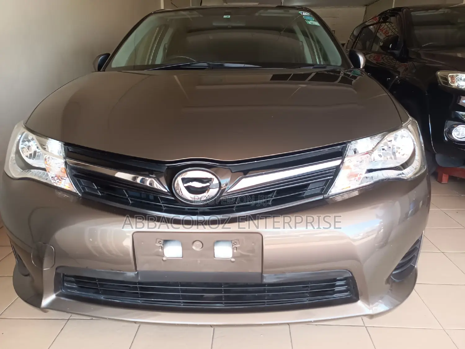 Toyota Corolla Fielder 2015