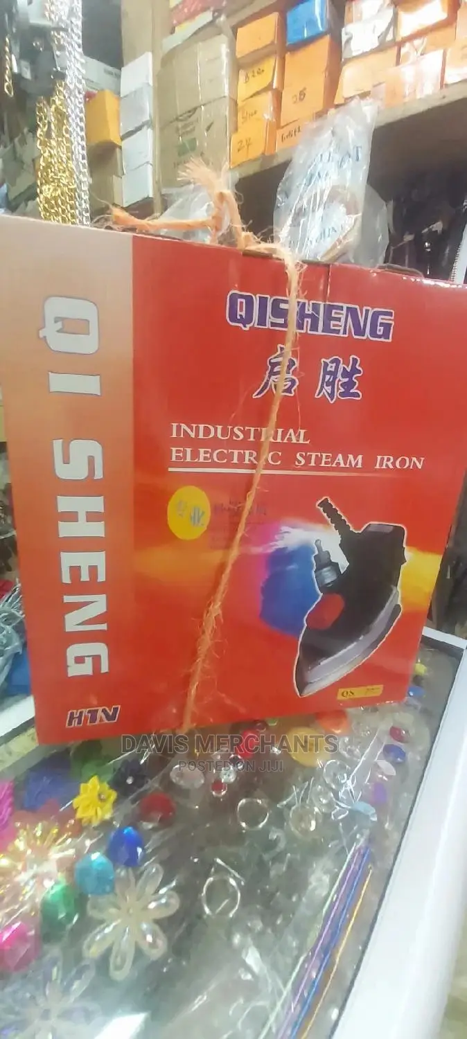 Industrial Iron Box With Steam Bottle