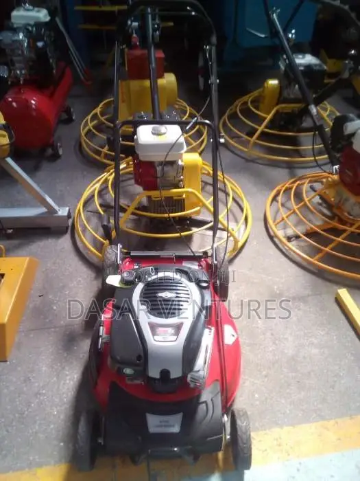 Lawn Mower Briggs and Stratton 161cc Petrol