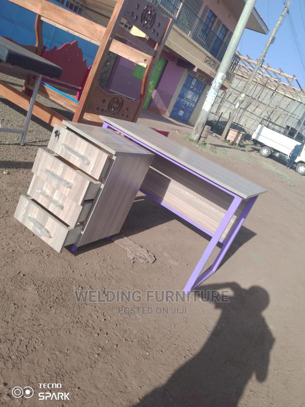 Office Desk and Side Drawers