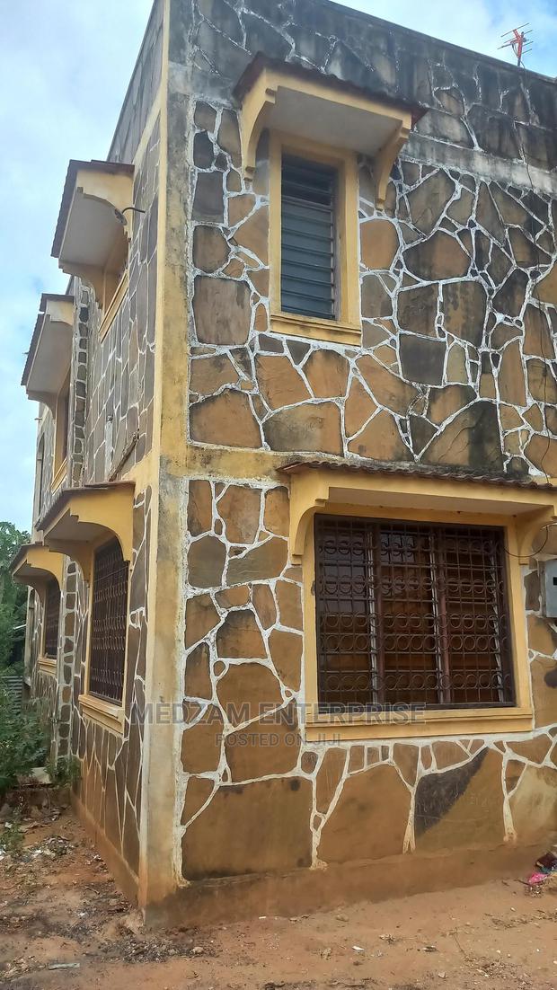 9bdrm Maisonette in Ziwa la Ngombe for sale - thumbnail 9