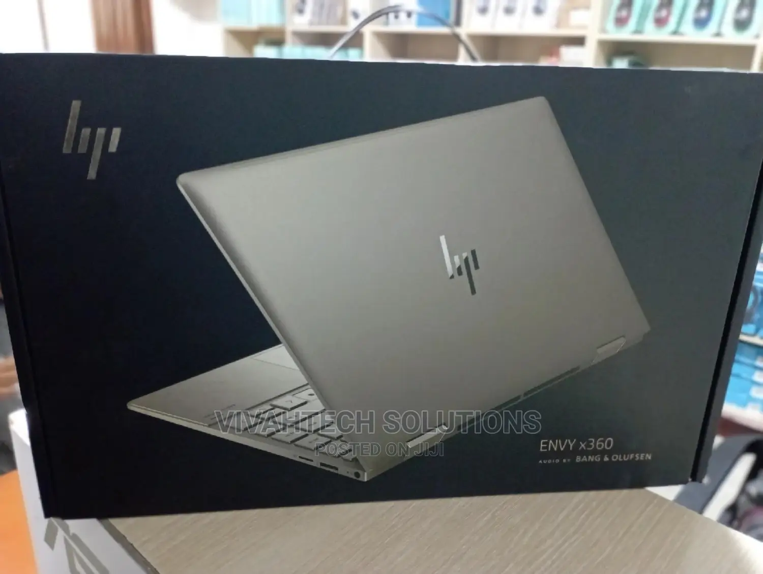 New Laptop HP Envy X360 8GB Intel Core I5 256GB