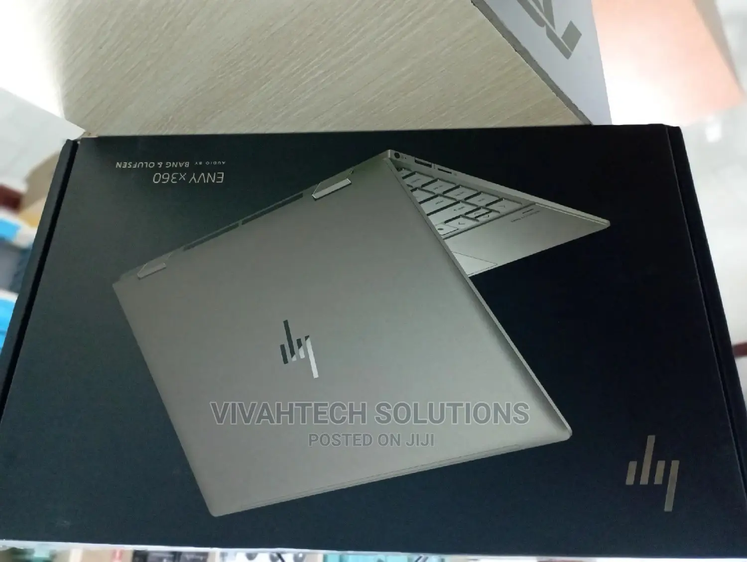 New Laptop HP Envy X360 8GB Intel Core I5 256GB