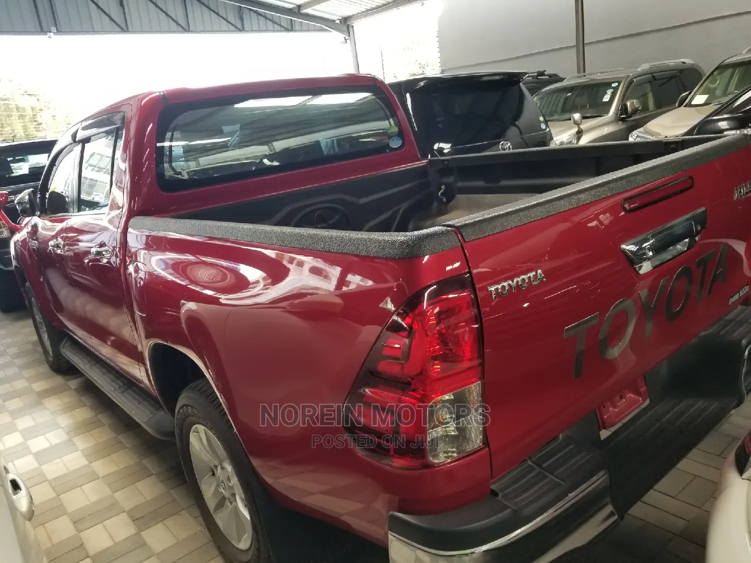 Toyota Hilux 2016 Red