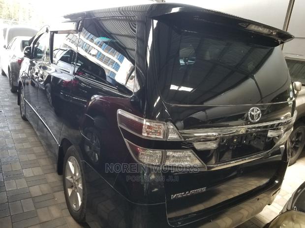 Toyota Vellfire 2014 Green - thumbnail 10
