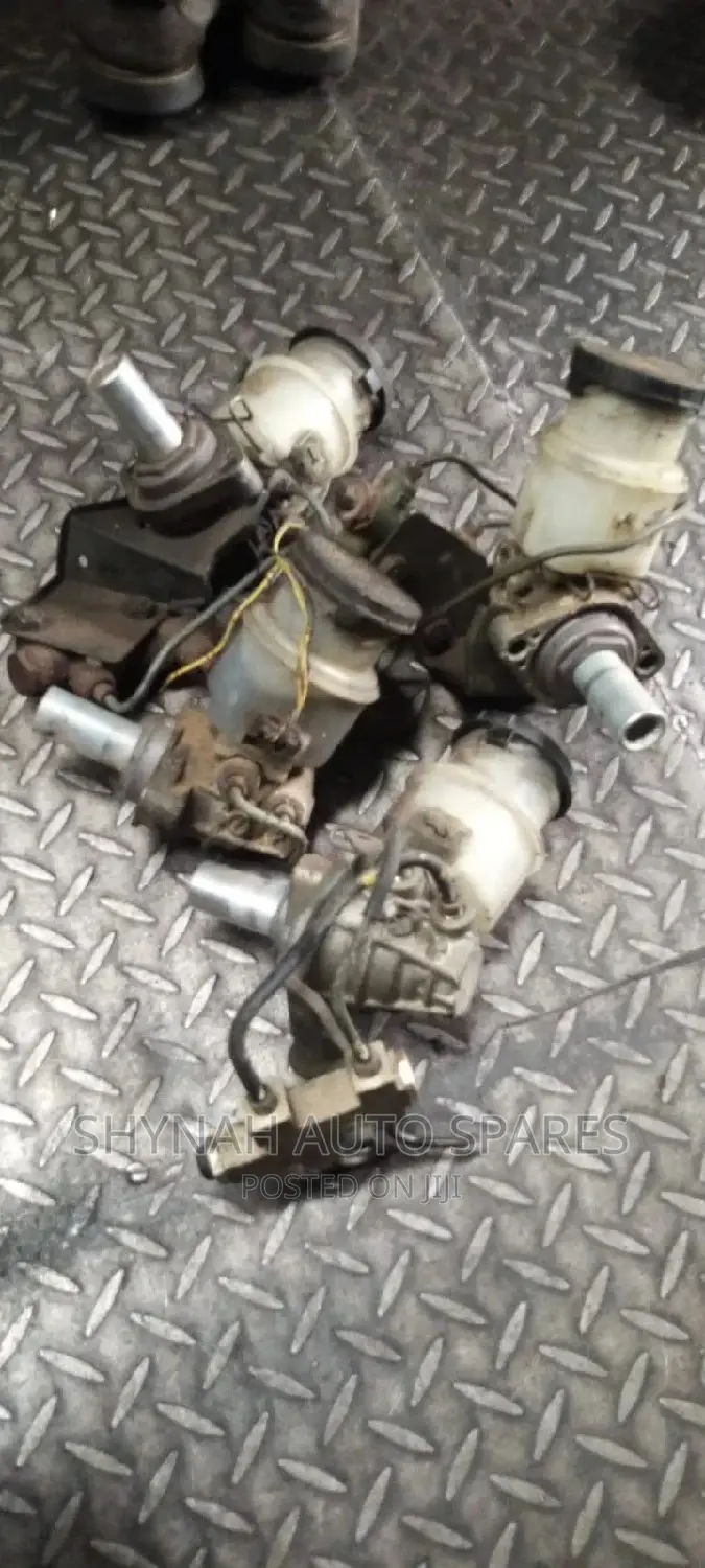 Brake Master Cylinders Bighorn