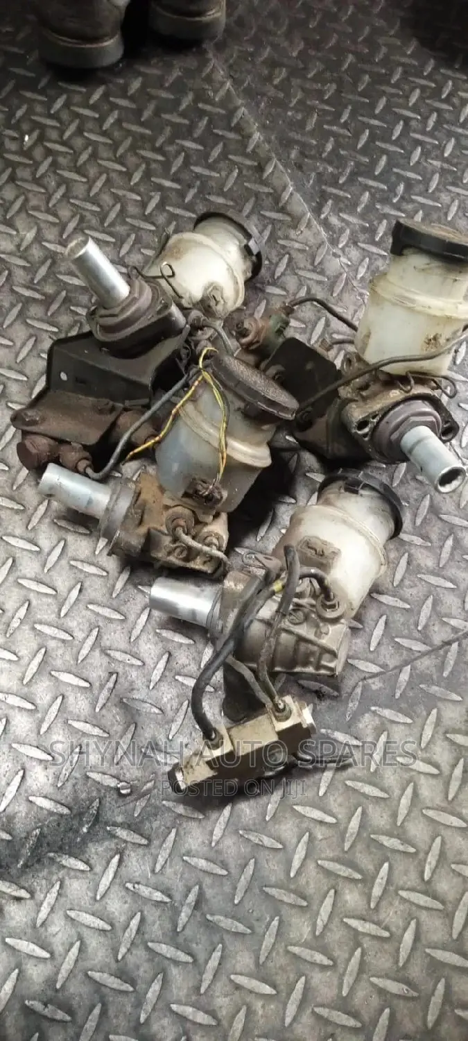 Brake Master Cylinders Bighorn