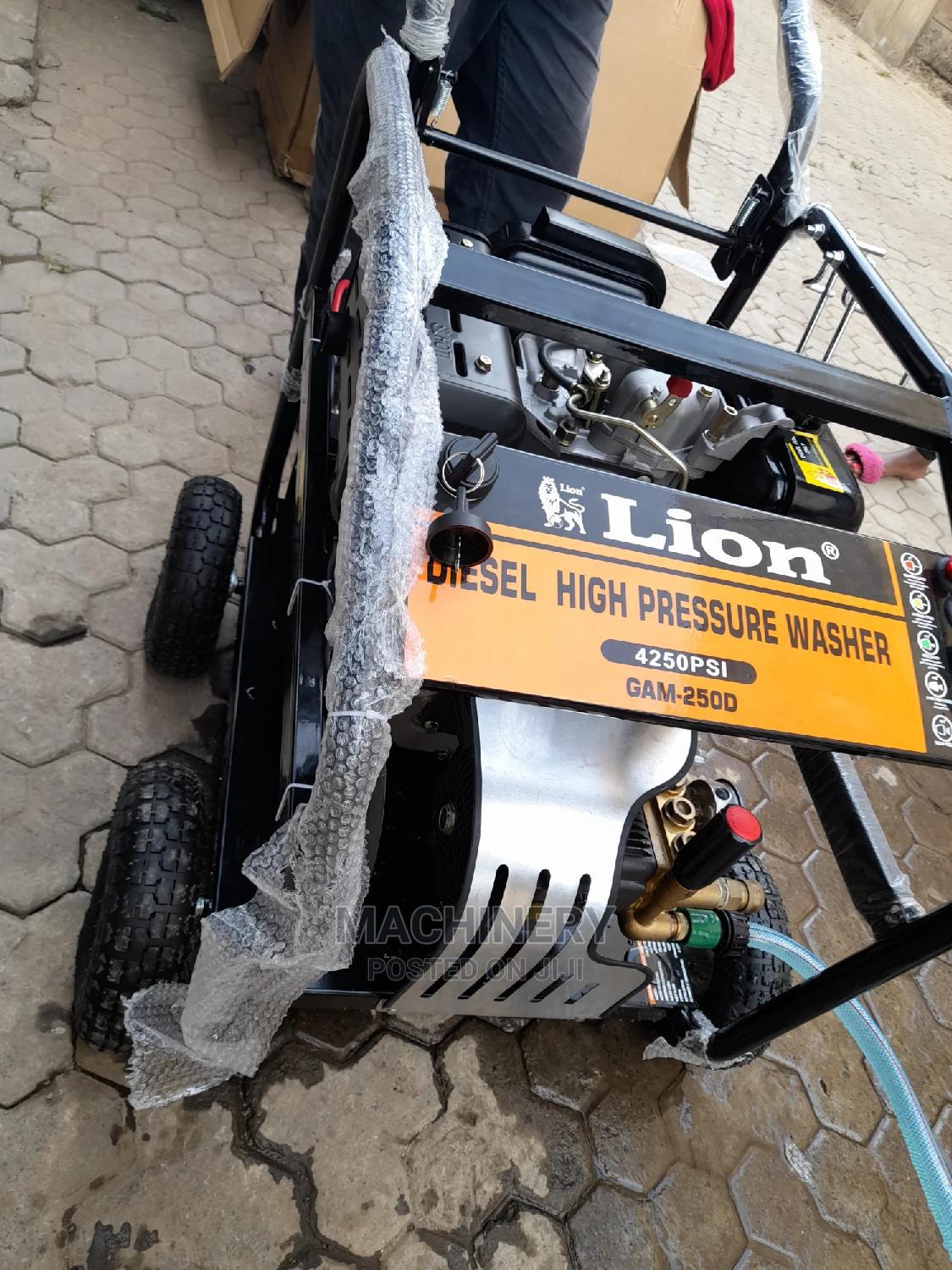4250psi Diesel Pressure Washer Machine in Nairobi Central Garden
