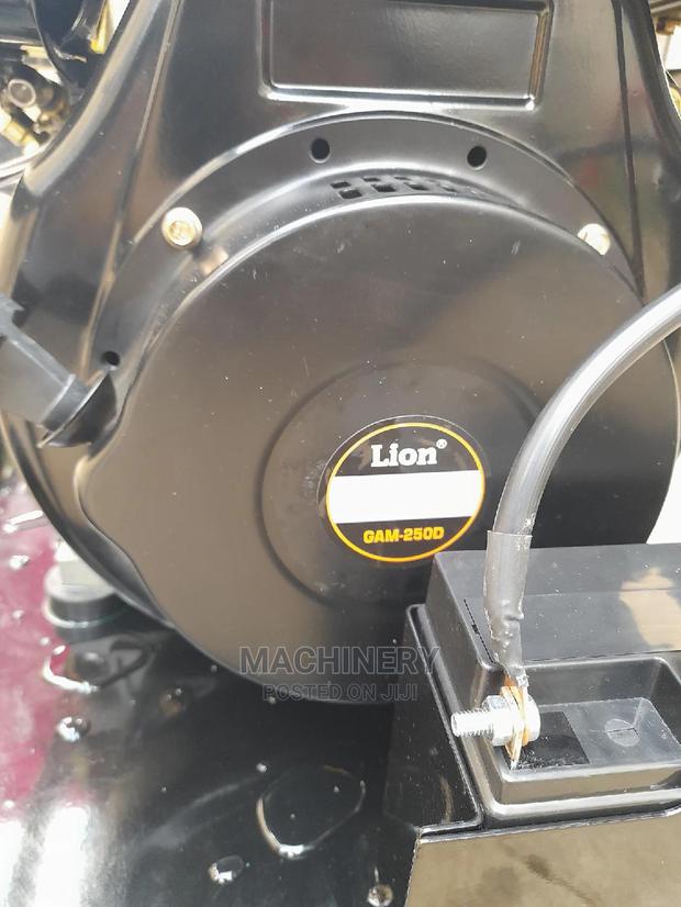 4250psi Diesel Pressure Washer Machine - thumbnail 2