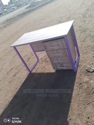 Office Desk and Side Drawers