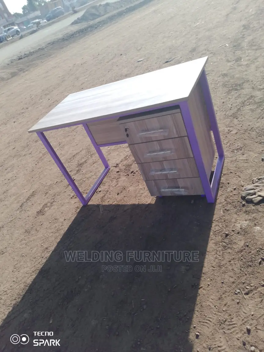 Office Desk and Side Drawers