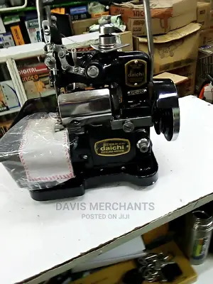 Daichi Overlock Machine