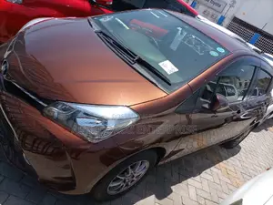 Toyota Vitz 2015 1.3 AWD 5dr Brown