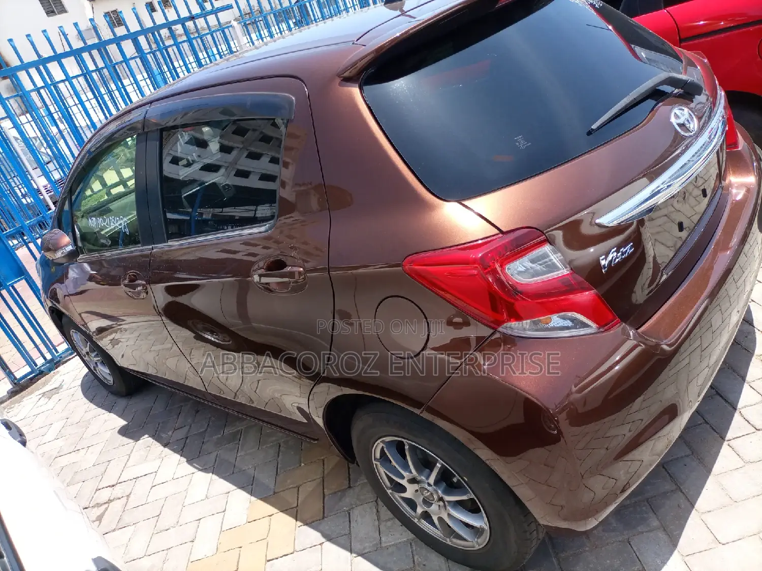 Toyota Vitz 2015 1.3 AWD 5dr Brown