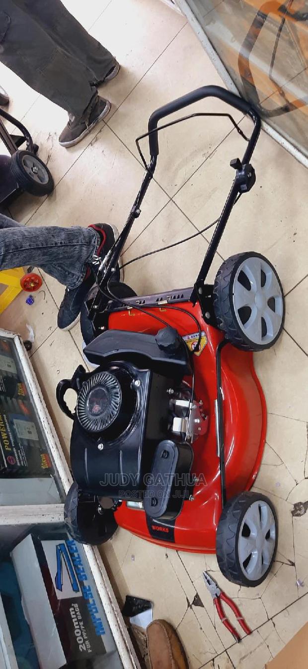 Lawnmower Machine