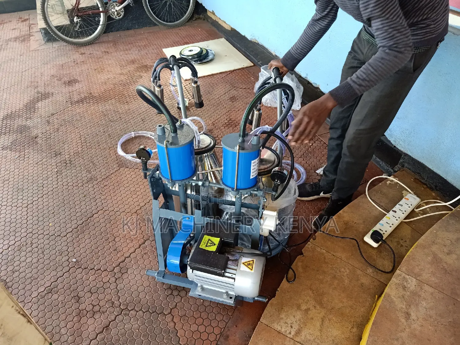 High Quality Single Cow Milking Machine