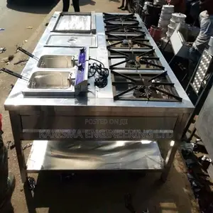 Combined Cooking Range With 5 Burner, Deep Fryers and Griddl