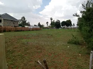 1/4 Plot Outspan Good for Residential