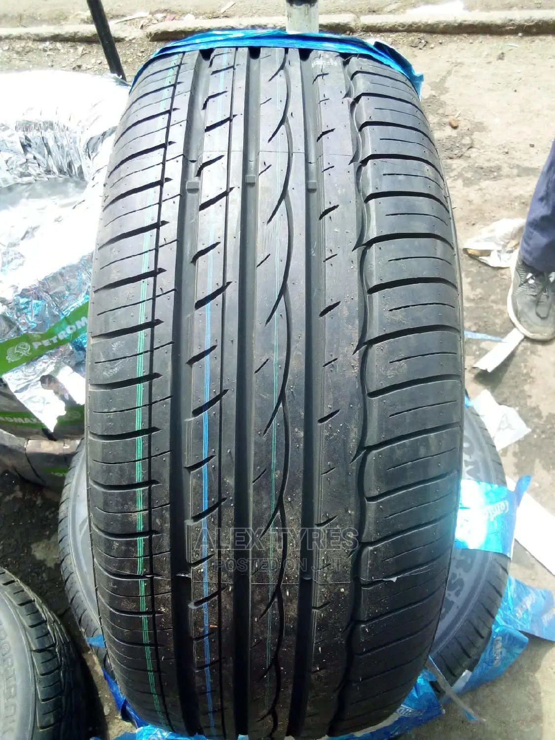 245/45r18 Comforser Tyres Made in China