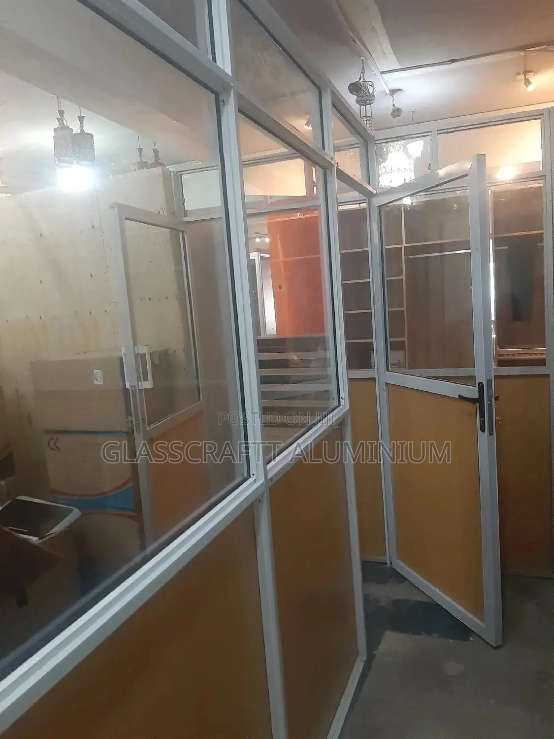 Cherry Board Completes an Aluminium Partition