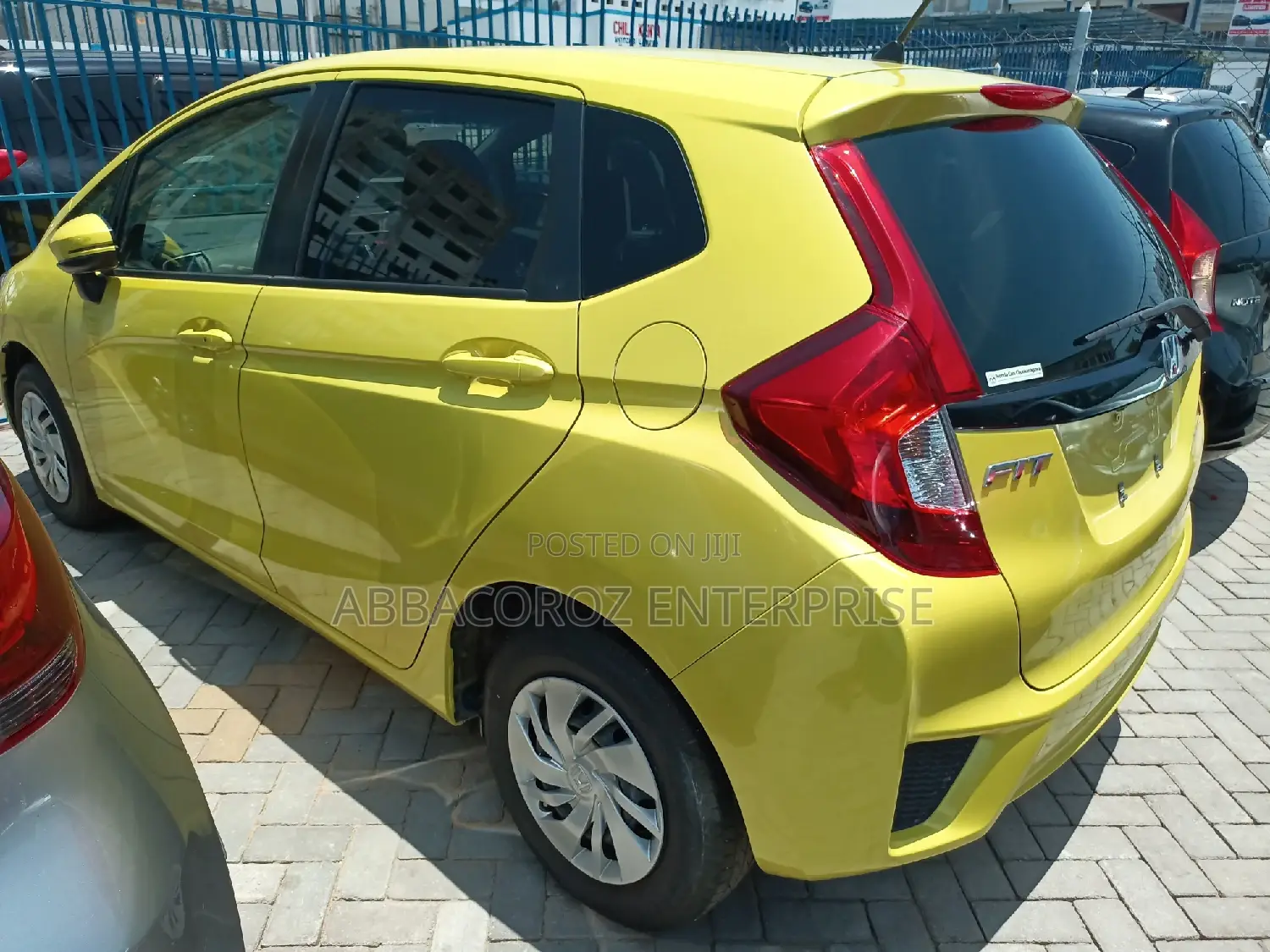 Honda Fit 2015