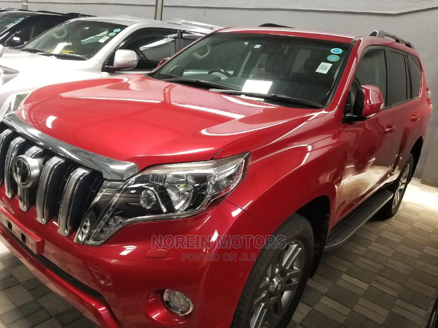 Toyota Land Cruiser Prado 2015 Red