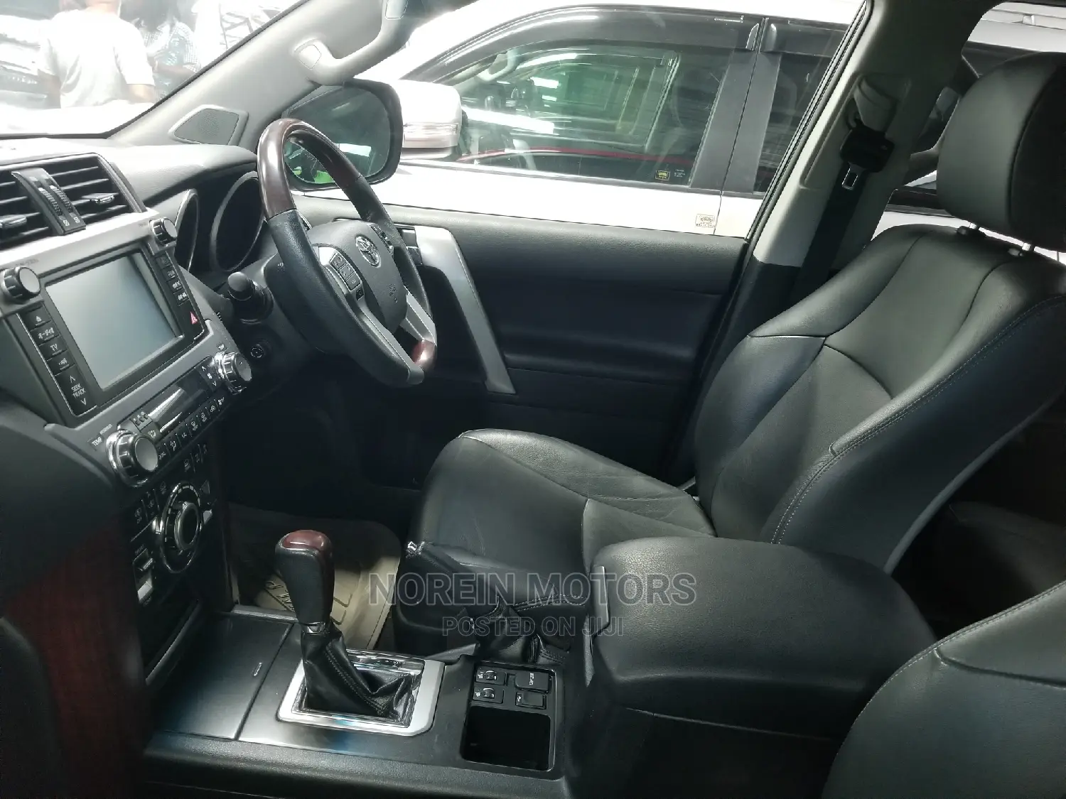 Toyota Land Cruiser Prado 2015 Red