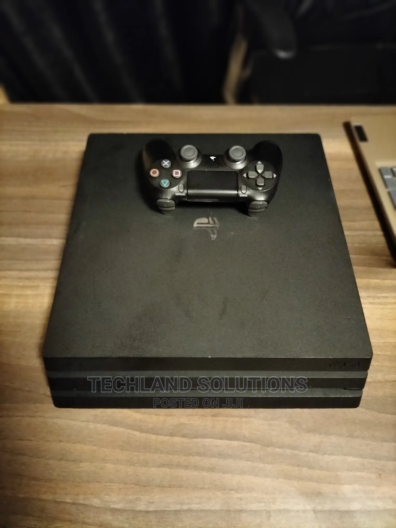 SONY Playstation 4 PRO , Chipped .