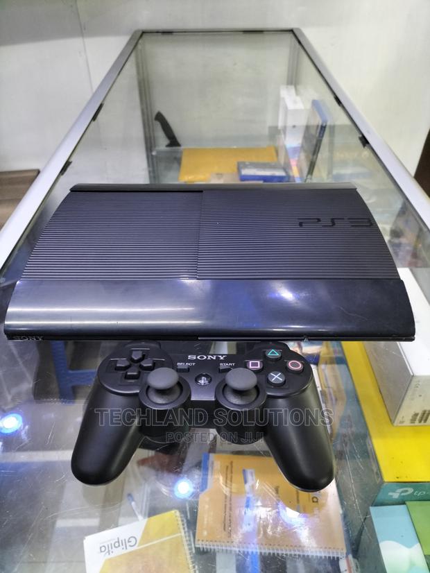 Slim Sony Playstation 3 Slim - thumbnail 3